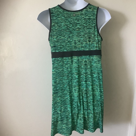 Tek Gear Dress. XL - Picture 4 of 4